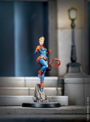 Captain+Marvel+miniature.jpg